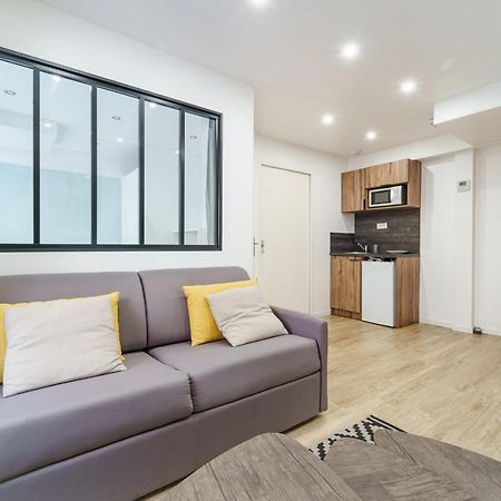 Parisian Flat With Sauna Экстерьер фото